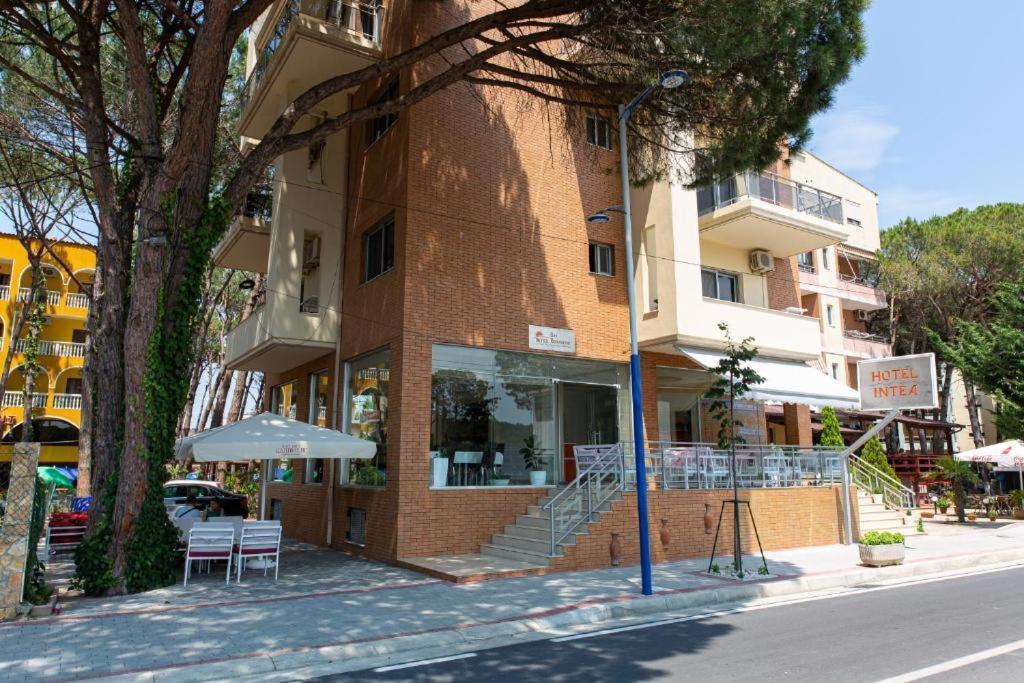 Intea Hotel Golem  Dış mekan fotoğraf